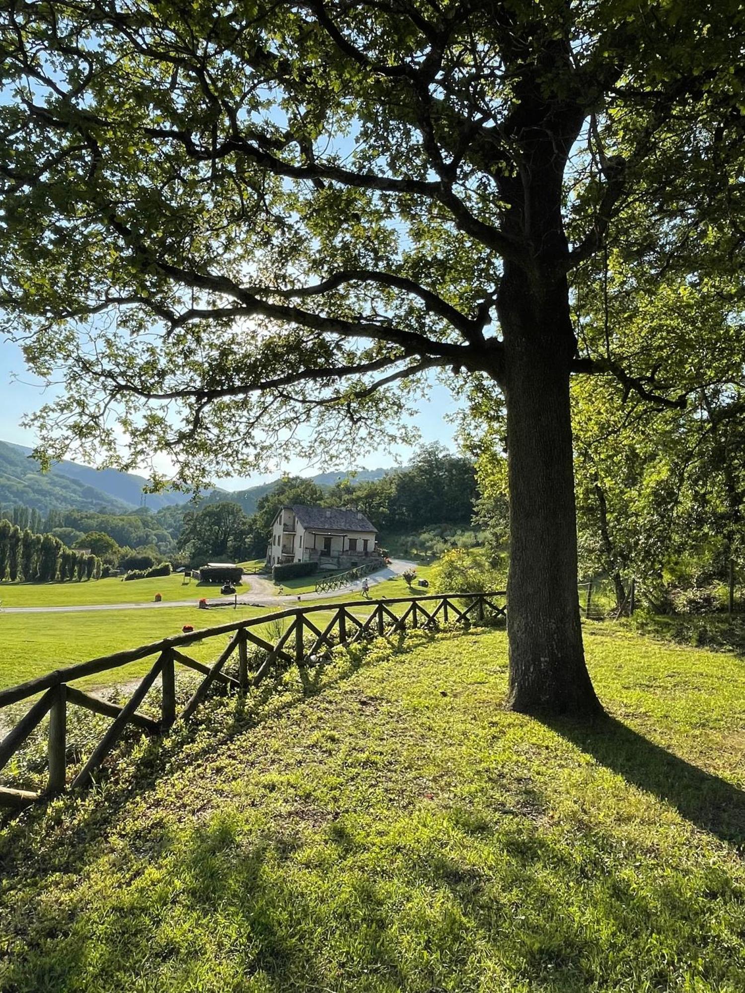 Cerqua Rosara Residence Valtopina المظهر الخارجي الصورة