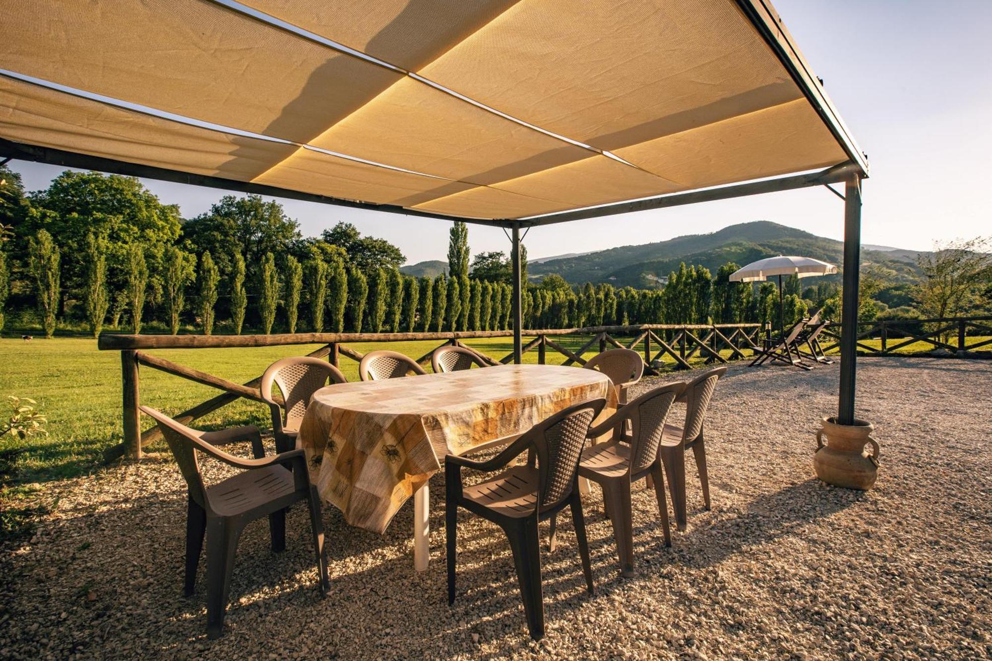 Cerqua Rosara Residence Valtopina الغرفة الصورة